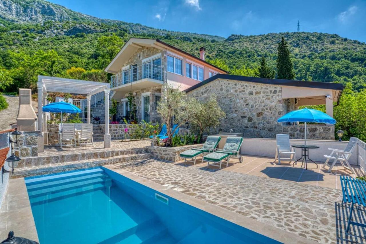 Adriatic Paradise Villa