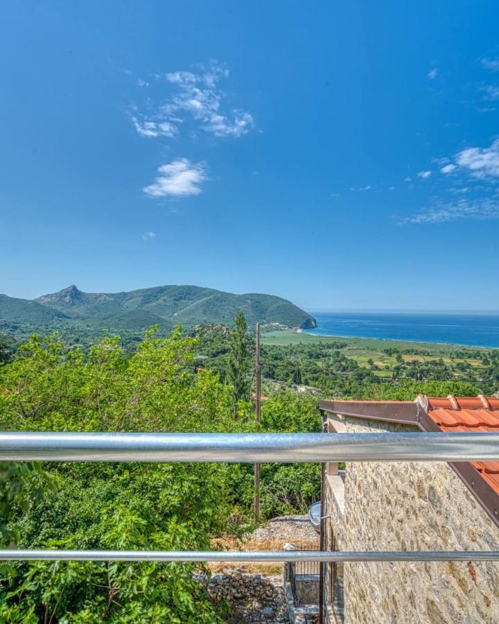 Adriatic Paradise Villa Budva